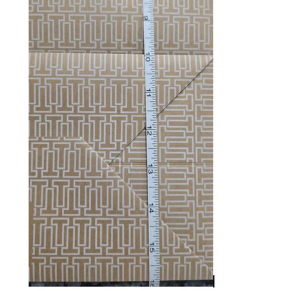 ✨ Tory Burch Logo Clothing Gift Envelope – NEW – Luxury Packaging ✨ - Picture 4 of 4